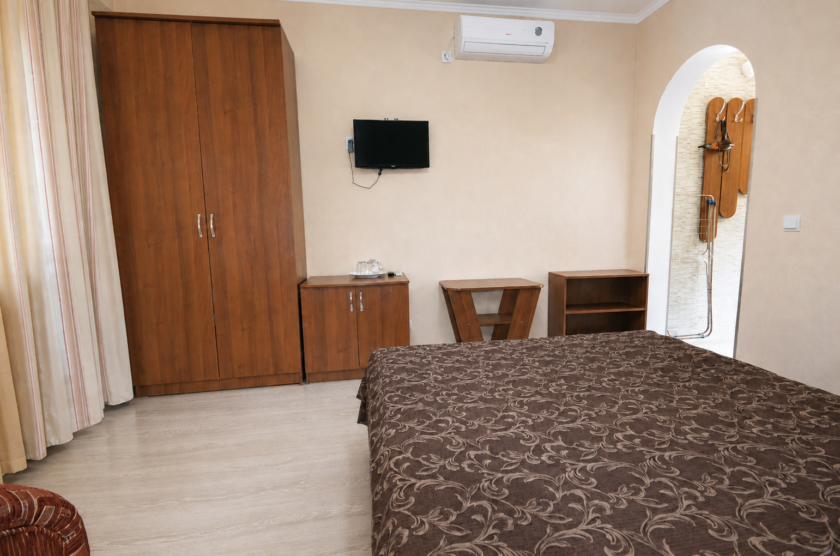 Коттедж 5 - №2 стандарт 2х местный плюс доп.место